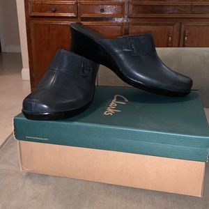 Love/List:   FLAMING X NAVY LOAFERS